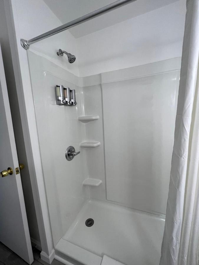 Voyager Inn St. Ignace Zewnętrze zdjęcie