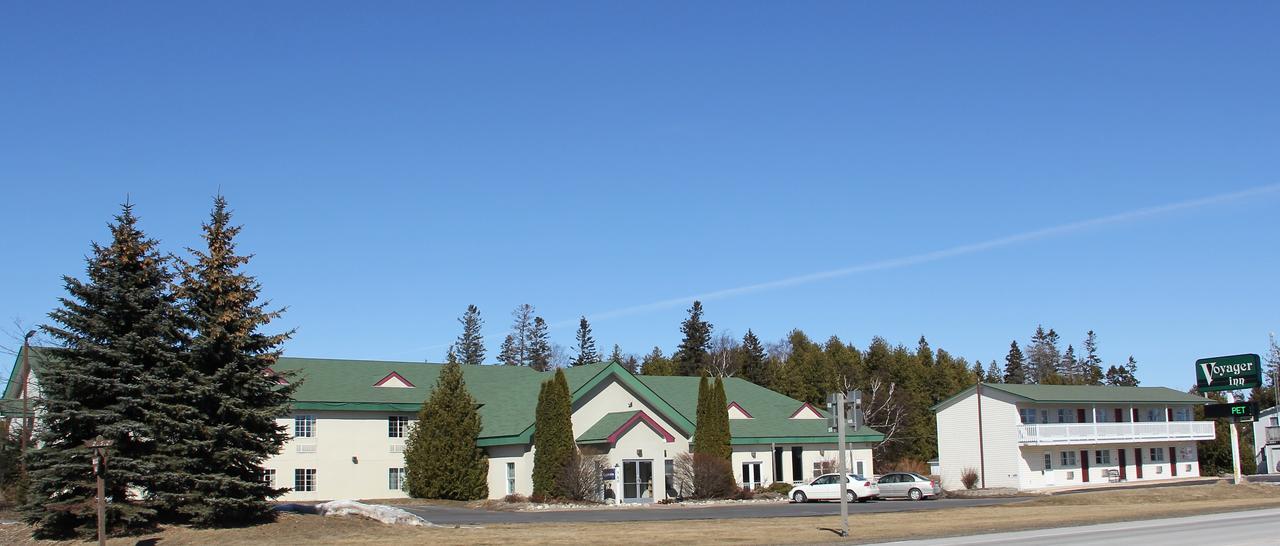 Voyager Inn St. Ignace Zewnętrze zdjęcie