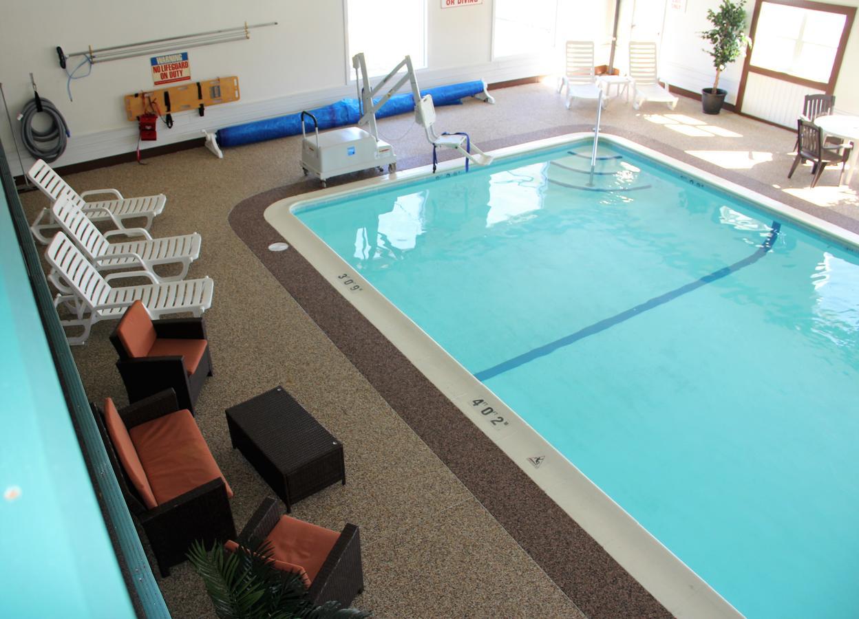 Voyager Inn St. Ignace Zewnętrze zdjęcie