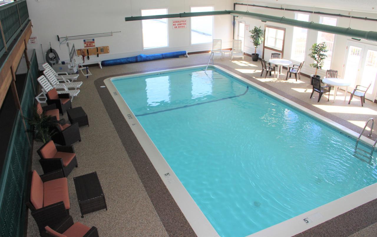 Voyager Inn St. Ignace Zewnętrze zdjęcie